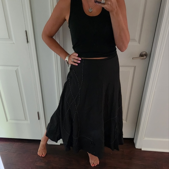 AUTOGRAPH LINEN BLACK EMBROIDERED SKIRT - Picture 3 of 8